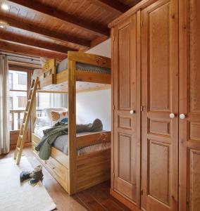 A bed or beds in a room at Val de Ruda Luxe 67 by FeelFree Rentals