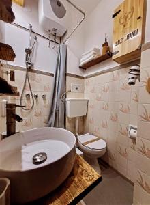 Fotografija v galeriji nastanitve CHALET LAVANDA San Giacomo di roburent v mestu San Giacomo