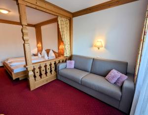 Postel nebo postele na pokoji v ubytování Hotel Heinz