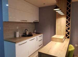 Η κουζίνα ή μικρή κουζίνα στο Apartman Janjic Jahorina