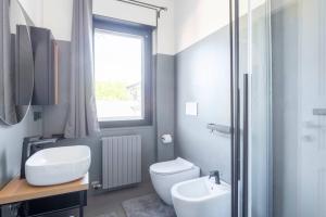 Bagno di Appartamento Milano Infinite Dreams 1 min MM1
