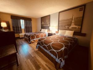 Voodi või voodid majutusasutuse FairBridge Inn Express Nyack toas