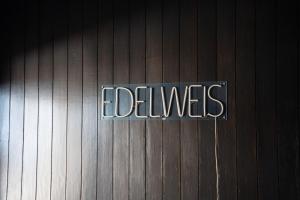 Kép EDELWEISS HOUSE - Parking y Wifi GRATIS szállásáról Sierra Nevadában a galériában