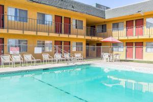 Gallery image of Econo Lodge I-5 at Rt 58 in Buttonwillow