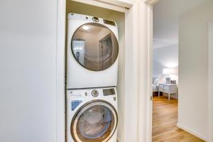 a washing machine and a dryer in a room at Airy West Cape May Cottage Less Than 1 Mi to Beach! in Cape May