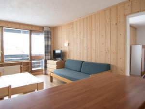 Appartement Tignes, 2 pièces, 5 personnes - FR-1-449-120にあるシーティングエリア