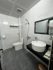 Ένα μπάνιο στο HOA CƯƠNG HOTEL 2 (HÀ GIANG)