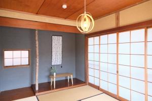 Fotografie z fotogalerie ubytování 12月NEWOPEN 鎌倉House 響 ペットと泊まれる北鎌倉4LDK貸別荘 v destinaci Yamanouchi