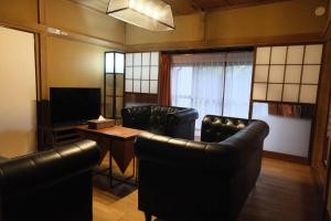 TV a/nebo společenská místnost v ubytování 12月NEWOPEN 鎌倉House 響 ペットと泊まれる北鎌倉4LDK貸別荘