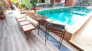 Bazén v ubytování Moccara Villa 10B/R with private pool. nebo v jeho okolí