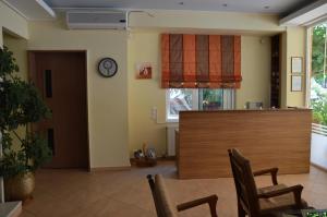 Kuchyň nebo kuchyňský kout v ubytování Marvi Hotel