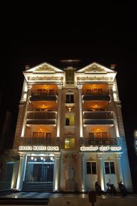 Gallery image of Hotel White Rock in Bengaluru
