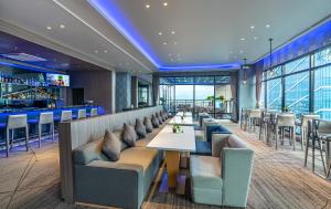 セブシティにあるSeda Central Bloc Cebu Cityのギャラリーの写真