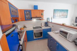 Kuchnia lub aneks kuchenny w obiekcie Apartment Nolan
