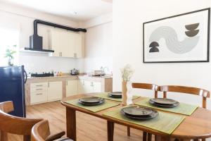 ครัวหรือมุมครัวของ Kibu Apartments