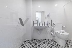 Un baño de AYZ Ulises - Auto check-in property