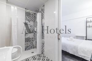 Cama o camas de una habitación en AYZ Ulises - Auto check-in property