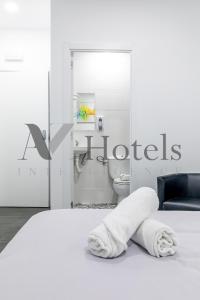 Cama o camas de una habitación en AYZ Ulises - Auto check-in property