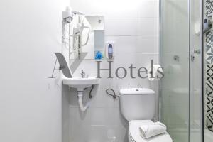 Un baño de AYZ Ulises - Auto check-in property