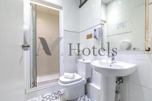 Un baño de AYZ Ulises - Auto check-in property
