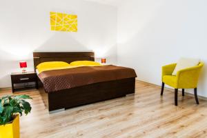 A bed or beds in a room at Sentami