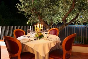 Vonkajšia záhrada v ubytovaní Albergo Ristorante Belvedere