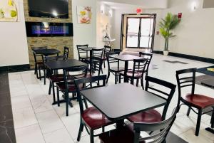 Restaurace v ubytování Super 8 by Wyndham Shakopee
