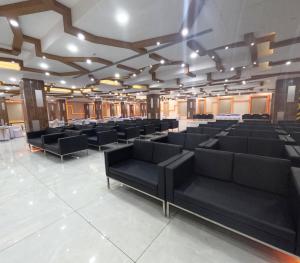 Hotel Annpurna Regency的休息区