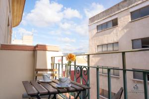 Balkón nebo terasa v ubytování Living4malaga Blue Bay