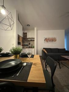 Galería fotográfica de Apartman PLAY Divčibare - 2 spavaće sobe en Divčibare