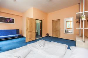 Foto dalla galleria di Hotelový dům Adina - Bed and Breakfast a Kurdějov
