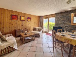 Fotografia z galérie ubytovania Appartement fonctionnel avec balcon, parking et Wi-Fi à Méribel - FR-1-688-37 v destinácii Méribel