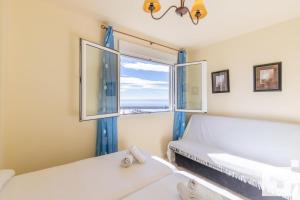 Posteľ alebo postele v izbe v ubytovaní Apartamento Apolo XVIII 57 - Grupo Turis