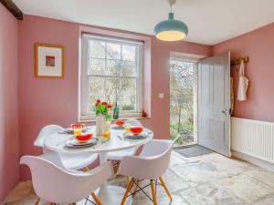 Φωτογραφία από το άλμπουμ του 2 Bed in Bath 81298 σε Wingfield