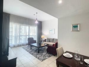 Posezení v ubytování One Bedroom Marina - KV Hotels