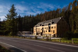 Příroda nedaleko aparthotelu + 42 fotografií