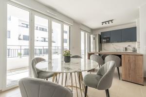 Køkken eller tekøkken på Disneyland-Paris 7pers, Parking, Wifi