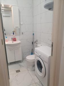 Ένα μπάνιο στο Apartman Darija