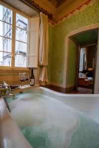 Fotografie z fotogalerie ubytování Palazzo Rocchi - Residenza D'Epoca v destinaci Lucca