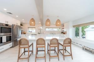 Gallery image of Seaside Serenity Boston Pet Frndly Htd Pool in Revere