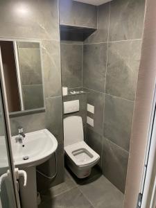 Fotografie z fotogalerie ubytování LURA Hotel v destinaci Peshkopi