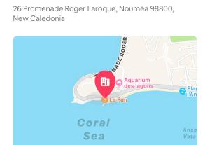 une carte de la nouvelle caledonie avec un marqueur rouge dans l'établissement F1 standing vue mer Anse Vata, à Nouméa
