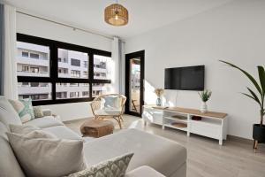 Area tempat duduk di Apartamento nordico boho con piscina en Estepona - ESTEPONA GARDEN 5 1B