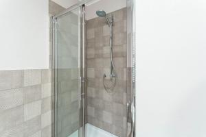 A bathroom at Keys of Italy / Valpetrosa 10 - Touch of Elegance