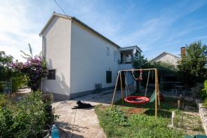 Galeriebild der Unterkunft Apartment Sukosan 5863a in Sukošan
