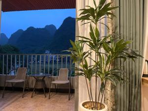 Pemandangan gunung umum atau pemandangan gunung yang diambil dari homestay