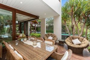 Gallery image of Kingscliff Balinese Beachfront Retreat in Kingscliff +35 photos