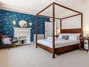 Llit o llits en una habitació de 8 Bed in Newquay 81510