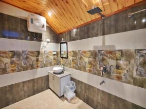 Ένα μπάνιο στο BAGO Harmony Home - A Boutique Villa +74 φωτογραφίες