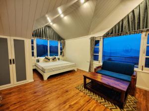 Ένα ή περισσότερα κρεβάτια σε δωμάτιο στο BAGO Harmony Home - A Boutique Villa